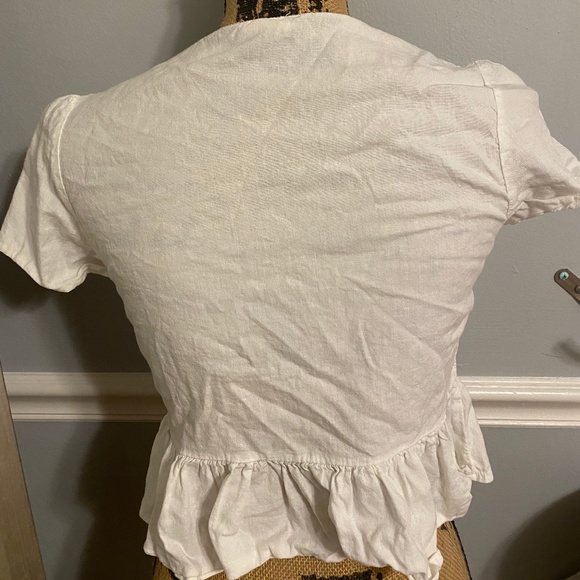 Brandy Melville front tie white blouse - Picture 2 of 3